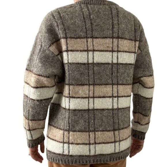 Vintage Oster Austrian Wool Mohair Brown Floral Embroidered Cardigan Sweater - Picture 6 of 9